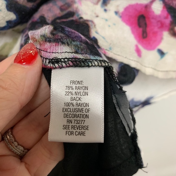 SIMPLY VERA Colorful Lightweight Tank Top Blouse - Picture 4 of 6